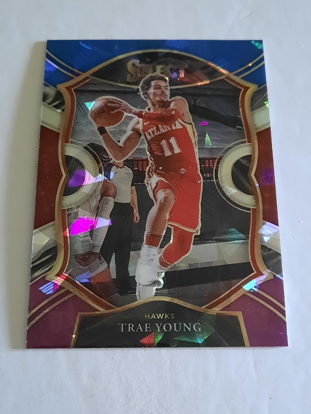 2021-22 Select Concourse Blue Silver Purple Cracked Ice Trae Young Atlanta Hawks